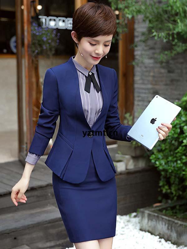 女(nv)職(zhi)業(ye)裝