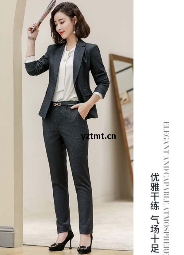 太原(yuan)時尚(shang)氣(qi)質灰色女(nv)士(shi)西(xi)裝(zhuang)